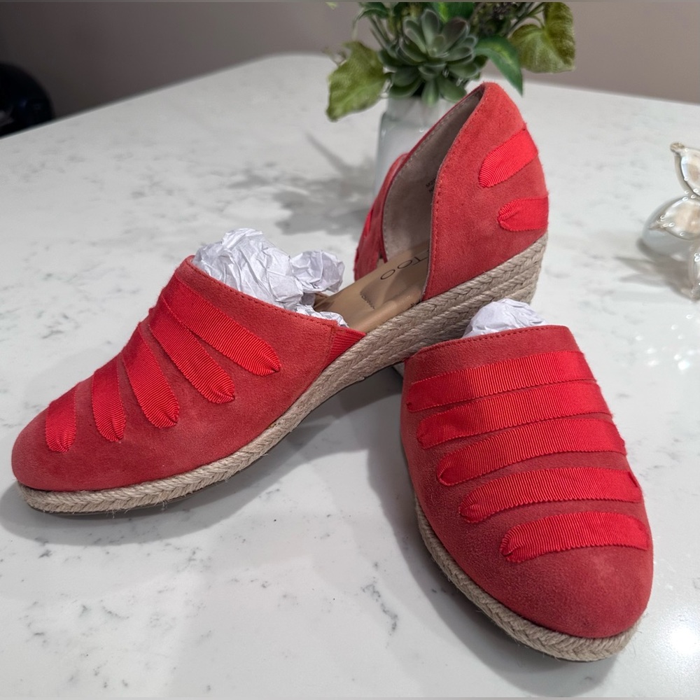 New Women's Me Too Two Piece Ribbon Espadrilles- Pink